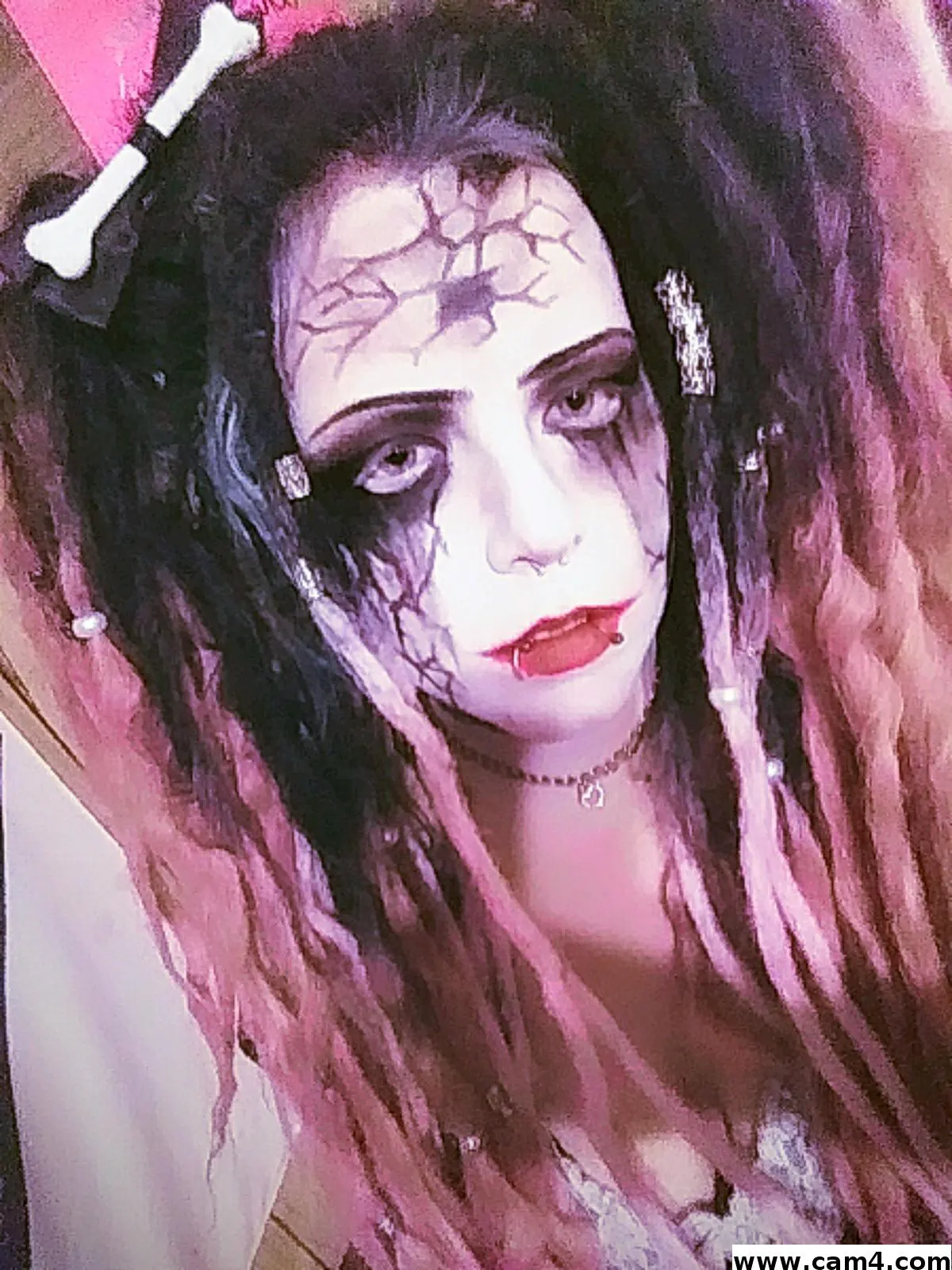 DefectiveDoll image 0