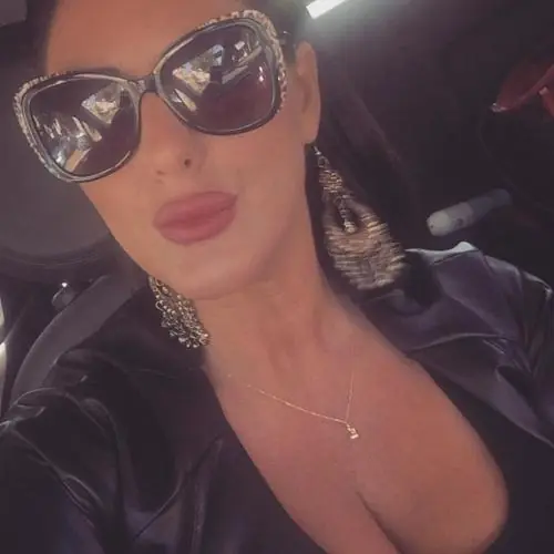 nettejanette image 0